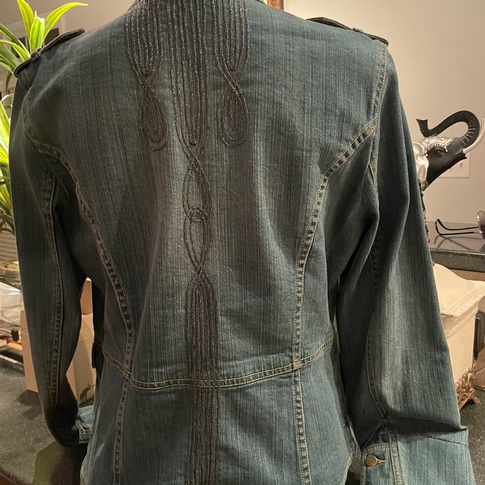Stylish Jean Jacket - image 2